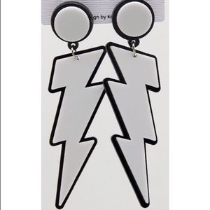 5 for $25   🖤✖️ Bowie inspired earrings ✖️🖤